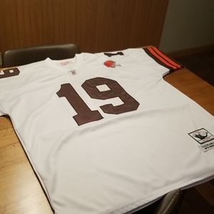 BERNIE KOSAR CLEVELAND BROWNS JERSEY